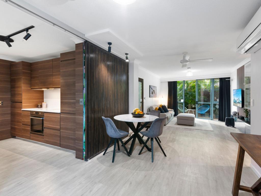 1/92 Musgrave St, Coolangatta, QLD 4225