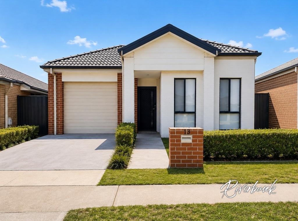 13 Fleet Ave, Jordan Springs, NSW 2747