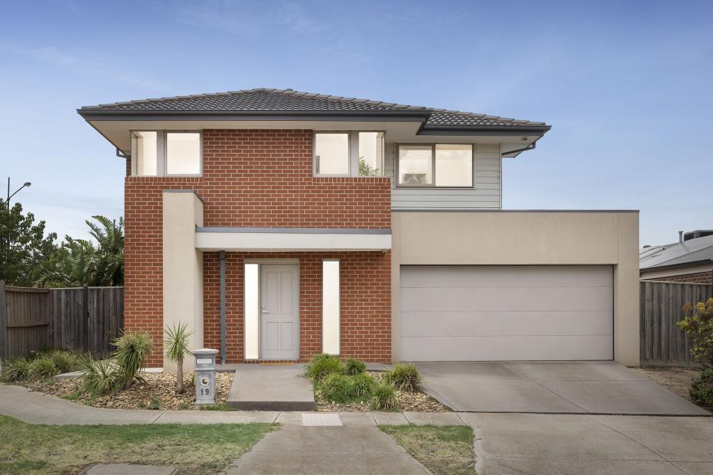 19 WRIGHT CCT, FRASER RISE, VIC 3336