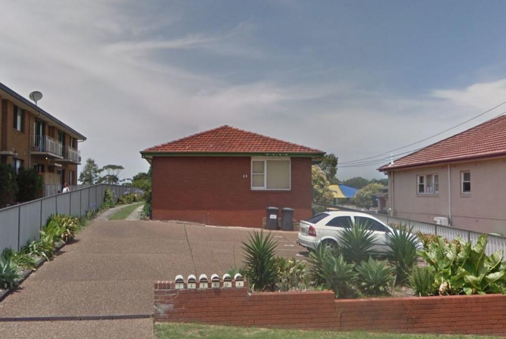 2/28 Hoskins Ave, Warrawong, NSW 2502