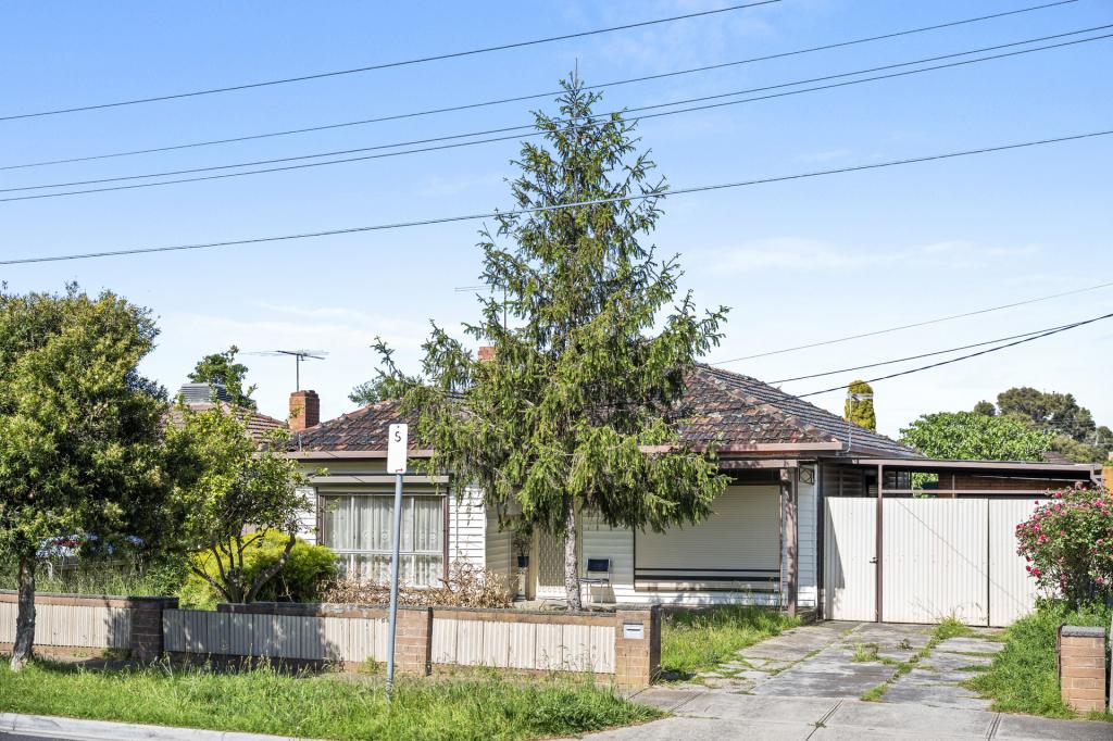 12 Fawcett St, Sunshine North, VIC 3020