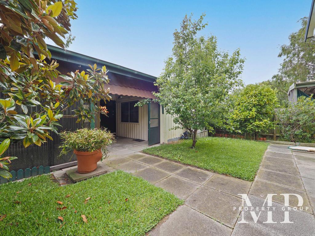 102 Fourth Ave, Rosebud, VIC 3939