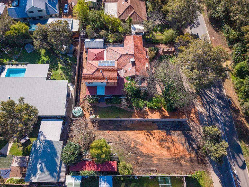6a Mcrae Rd, Kalamunda, WA 6076