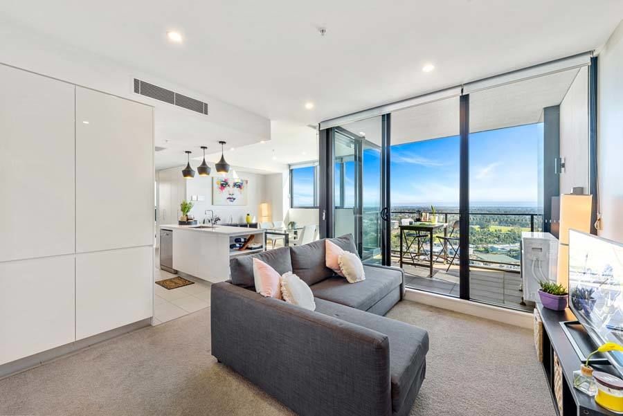 2004 /1 Boys Ave, Blacktown, NSW 2148