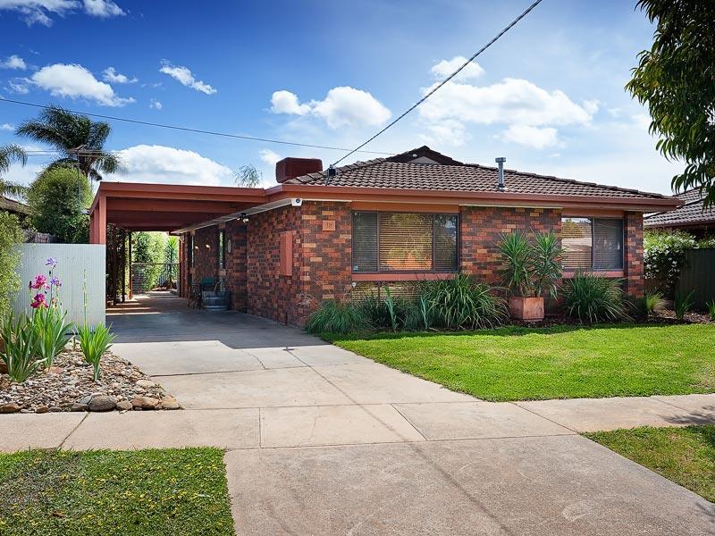 18 Nicole Cres, Wodonga, VIC 3690