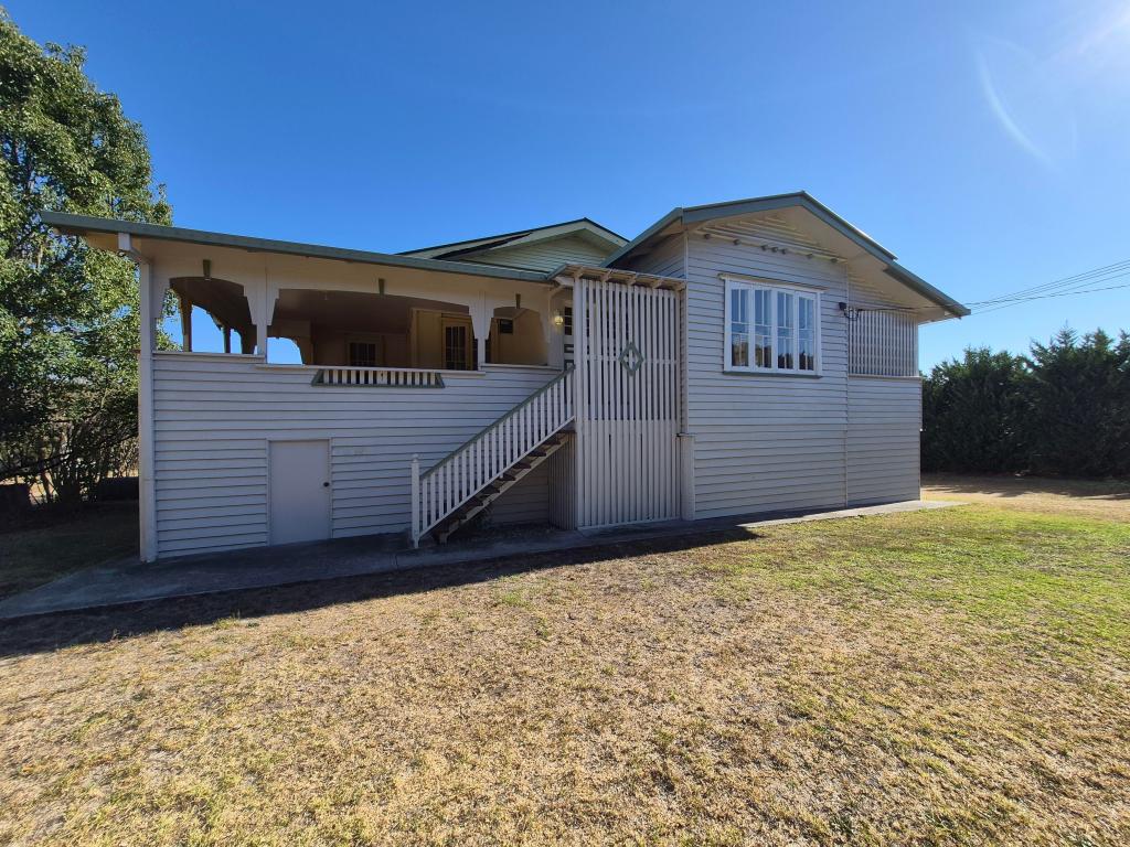 88 High St, Stanthorpe, QLD 4380