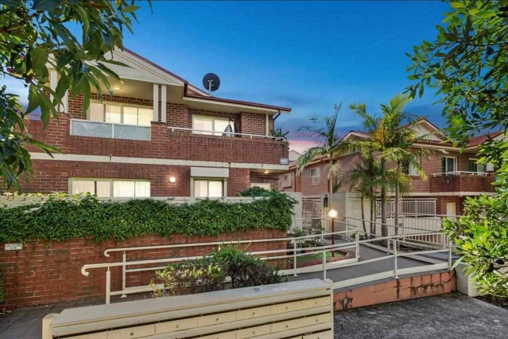 10/5-9 Hill St, Campsie, NSW 2194