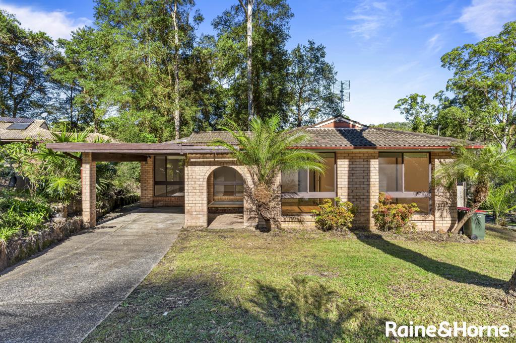 32 FERN CL, WYOMING, NSW 2250