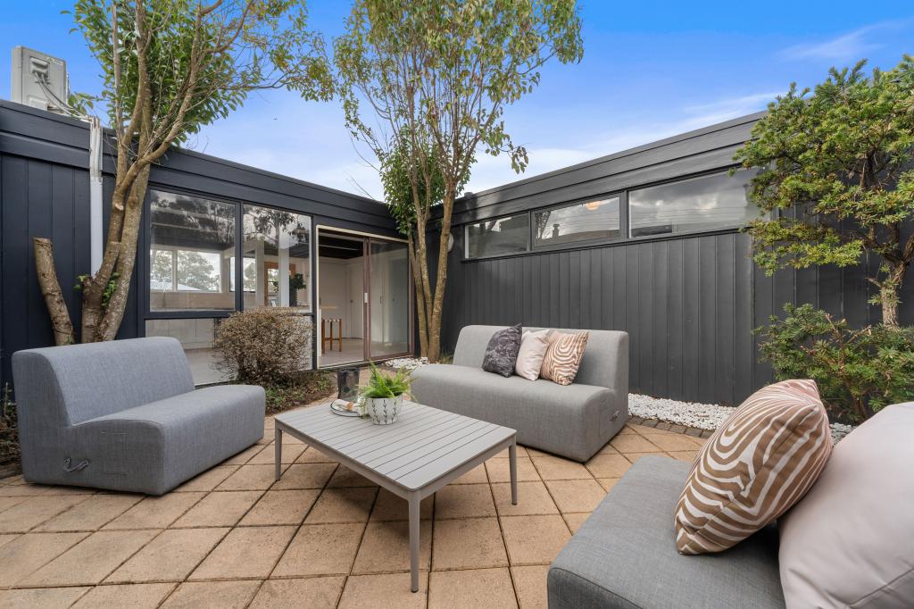 34 Fullagar Cres, Higgins, ACT 2615