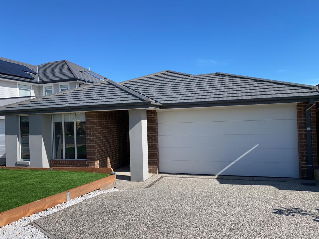 5 Downtown Ave, Donnybrook, VIC 3064