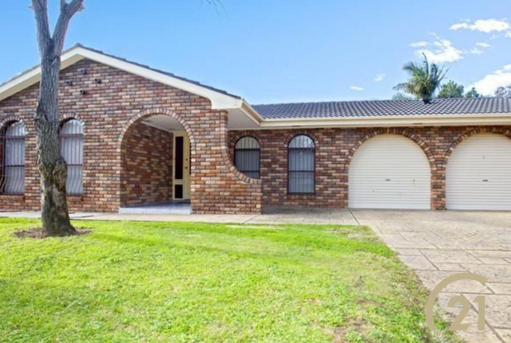 14 Glen Elgin Cres, Edensor Park, NSW 2176