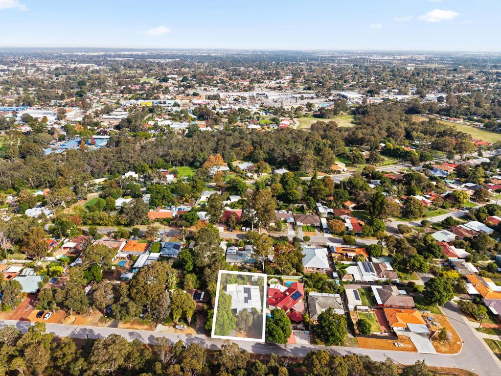 9 MARMION ST, KELMSCOTT, WA 6111