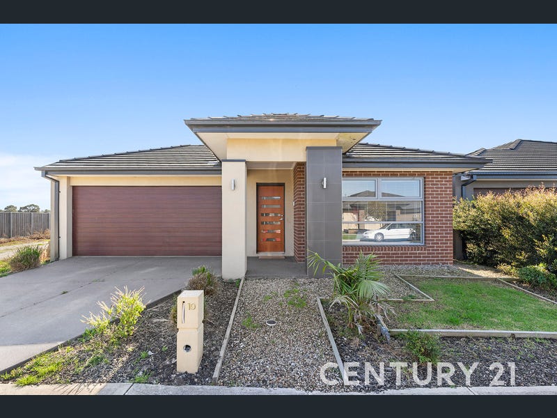 10 Colson Way, Berwick, VIC 3806