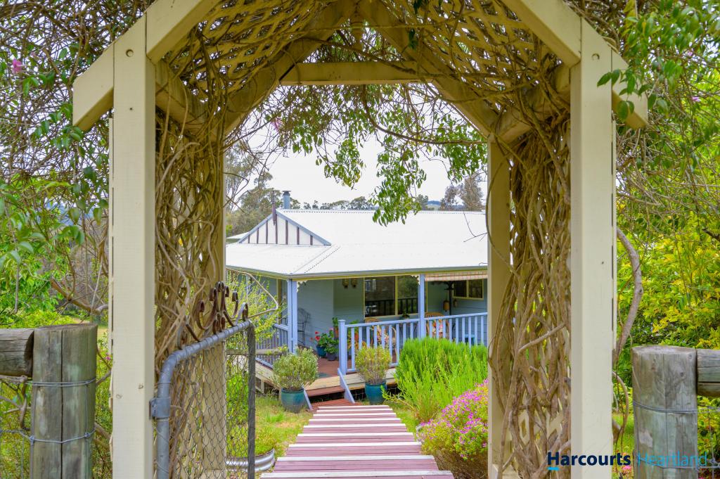 105 Barrabup Rd, Nannup, WA 6275