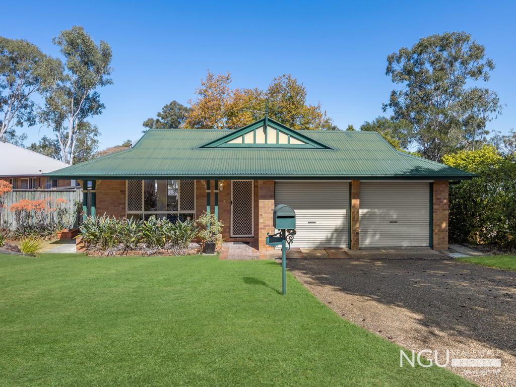 10 John Staines Cres, North Ipswich, QLD 4305