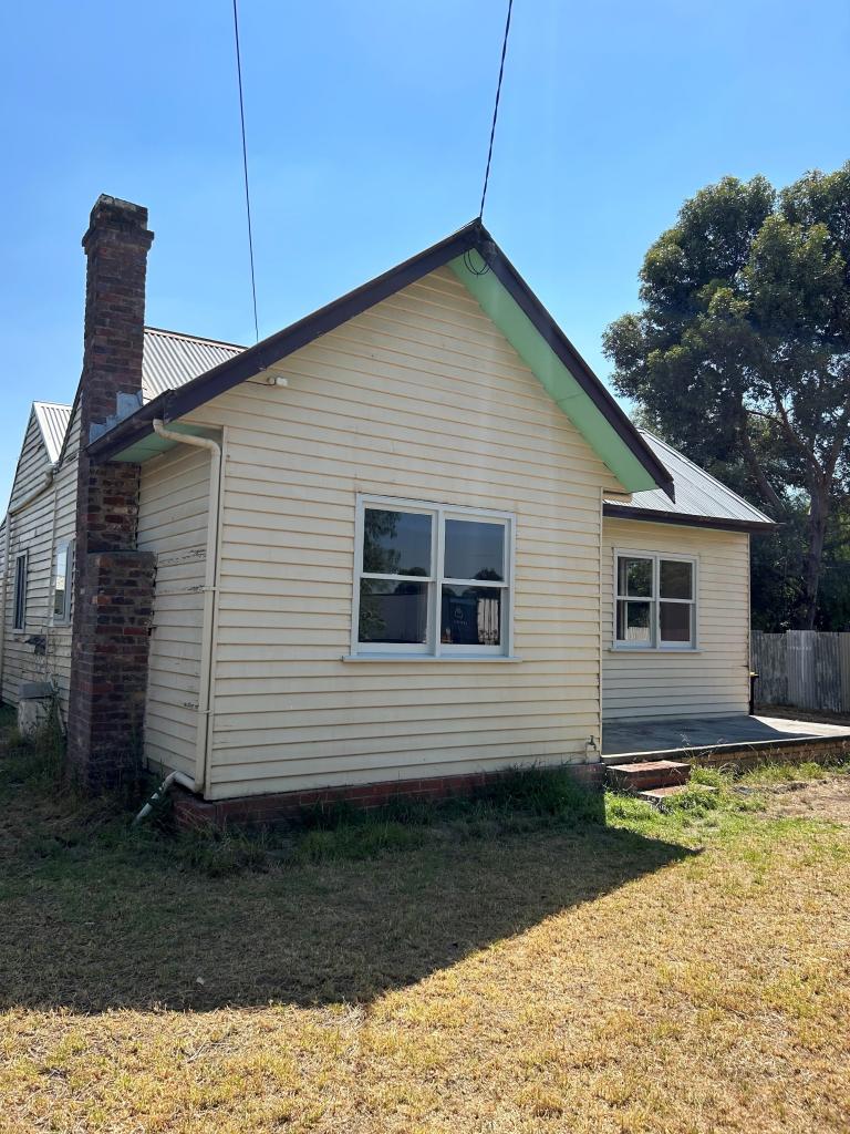 74 Spring St, Mortlake, VIC 3272