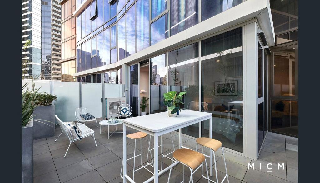 704/81 City Rd, Southbank, VIC 3006