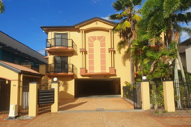 11/108 MCLEOD ST, CAIRNS CITY, QLD 4870