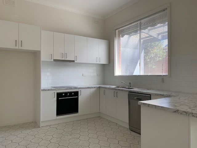 36 Truganini Rd, Carnegie, VIC 3163