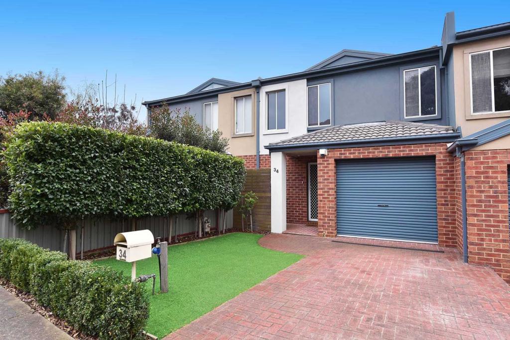 34 Seggan Cir, Gowanbrae, VIC 3043