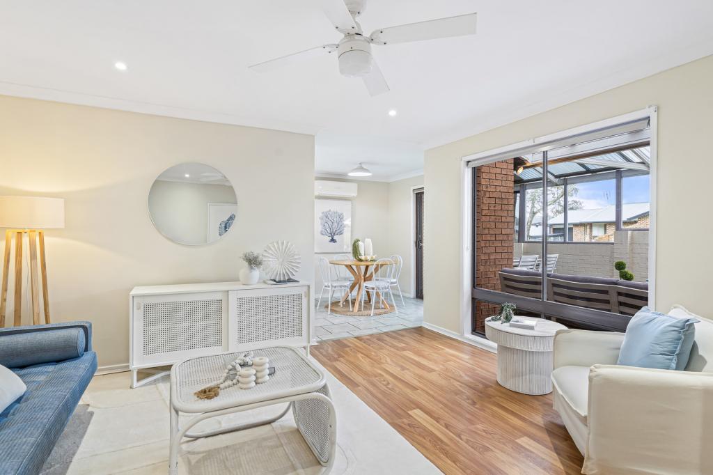 2/1 Harmony Cl, Green Point, NSW 2251