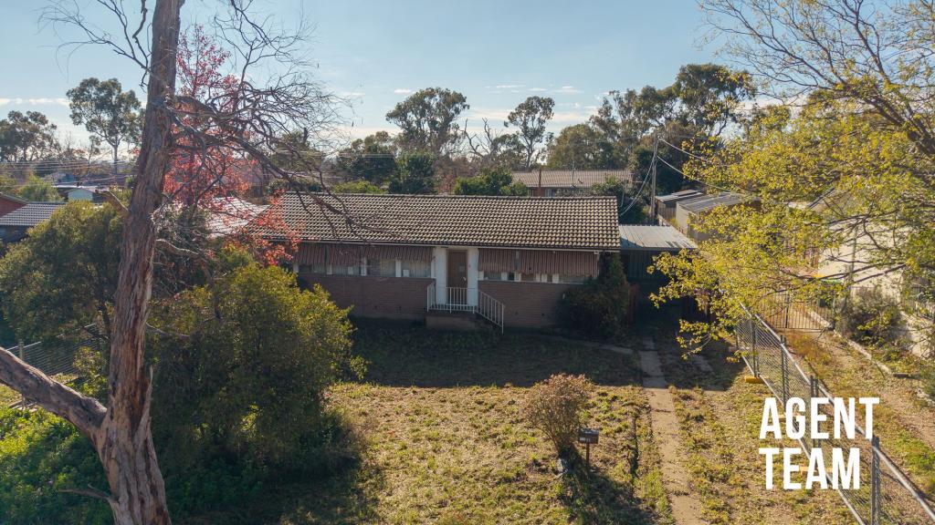 11 Pennefather St, Higgins, ACT 2615