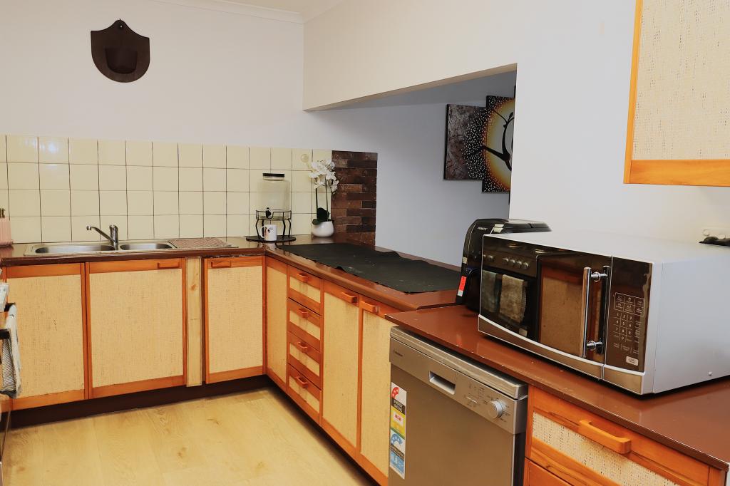 2/2-4 Hercules Rd, Sunset, QLD 4825