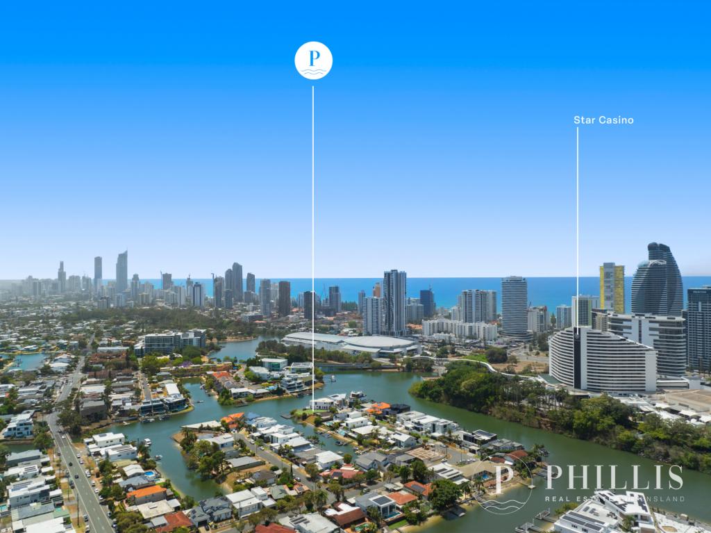 15 Lakeland Key, Broadbeach Waters, QLD 4218