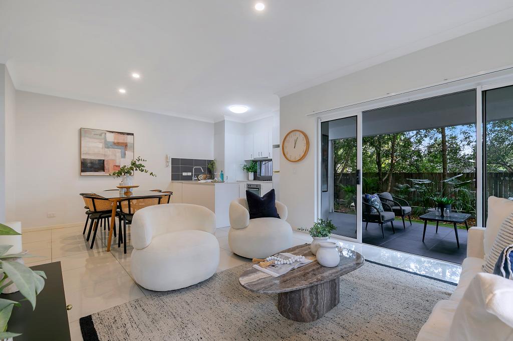 9/106 PEMBROKE ST, CARINA, QLD 4152