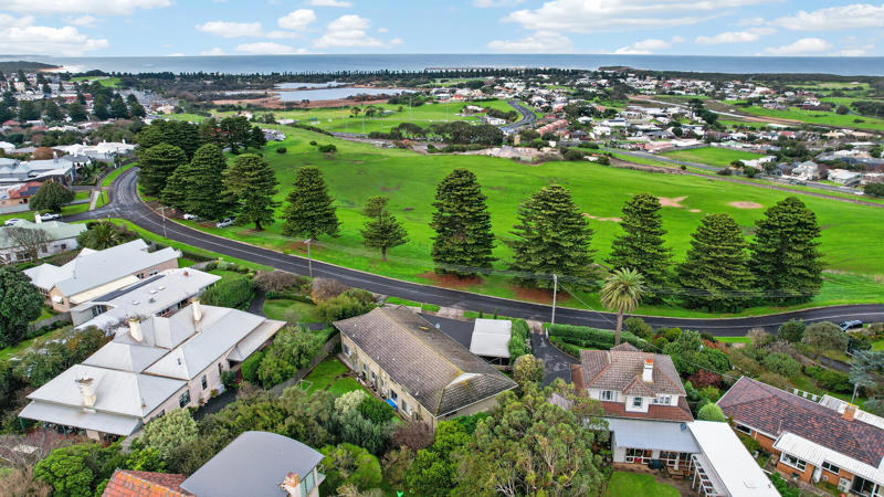 1/288 MERRI CRES, WARRNAMBOOL, VIC 3280