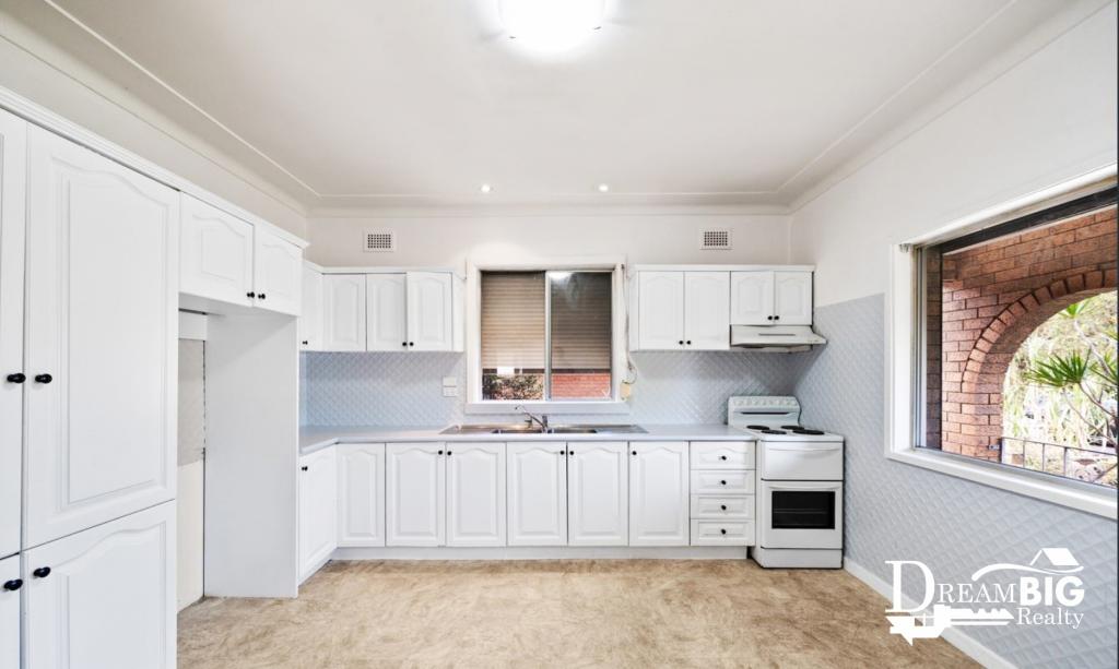 8 Junee St, Marayong, NSW 2148