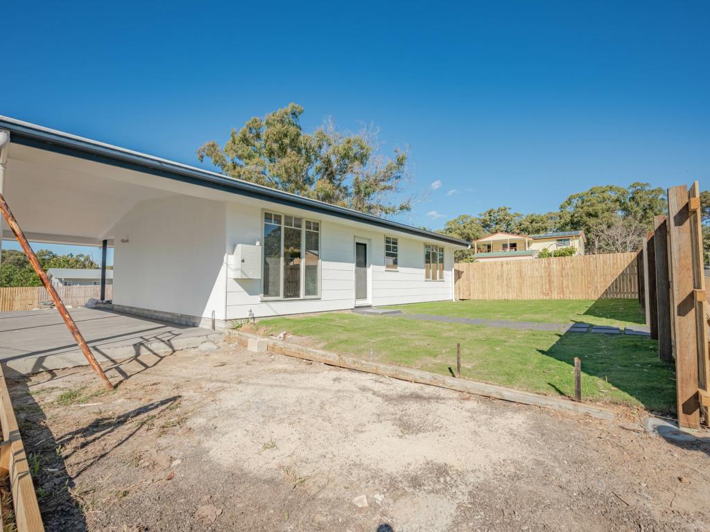 26 Guthrie St, Russell Island, QLD 4184