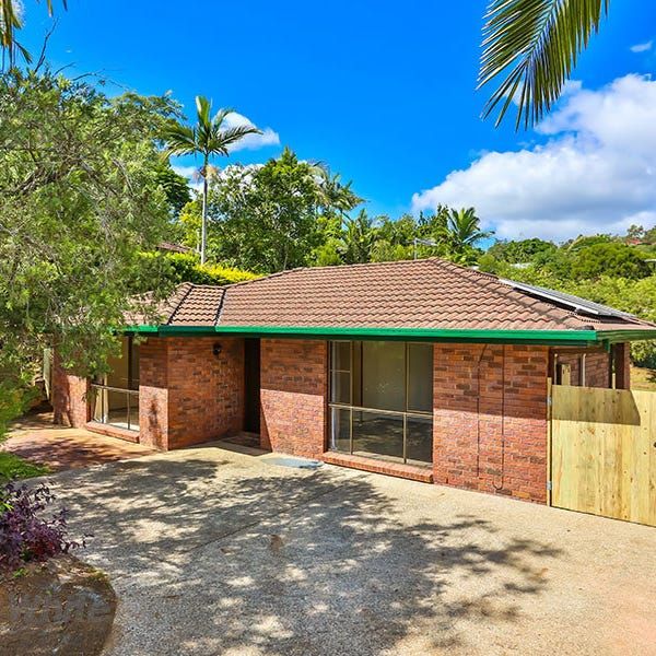 32 PRINCESS ST, MITCHELTON, QLD 4053