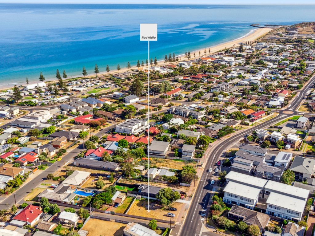 19 Roy Tce, Christies Beach, SA 5165