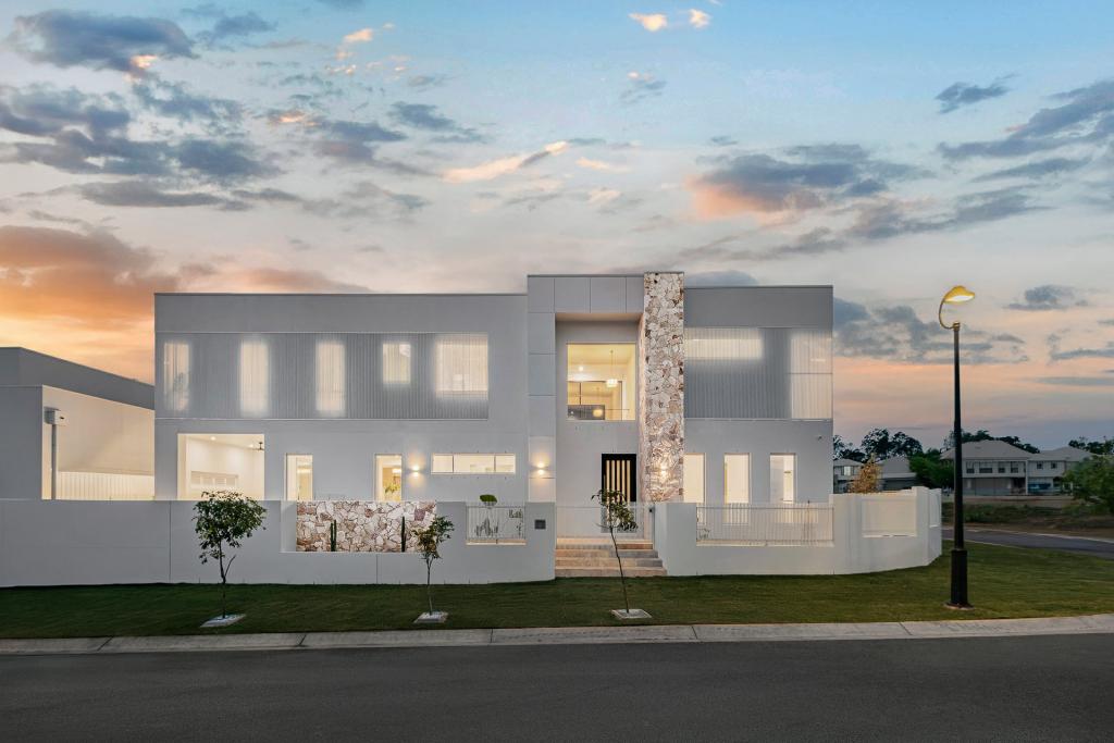 36 Rosemary Cct, Rochedale, QLD 4123