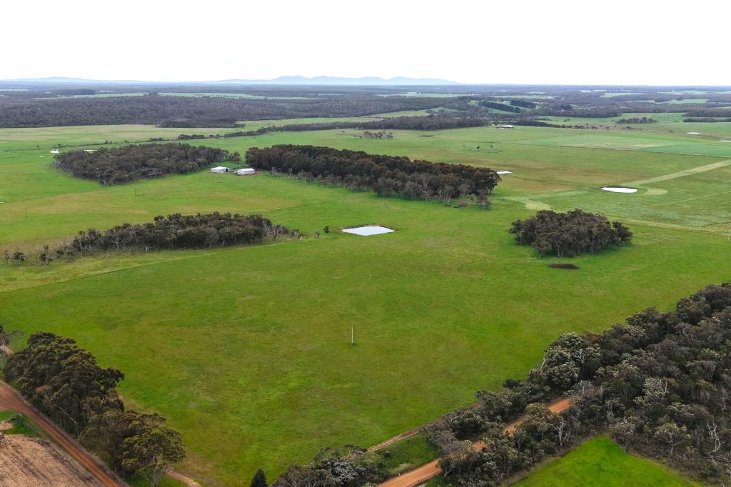 327 Lilydale Rd, Youngs Siding, WA 6330