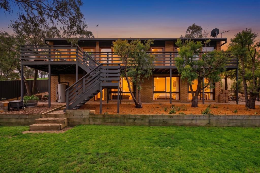 9 Clews Pl, Bruce, ACT 2617