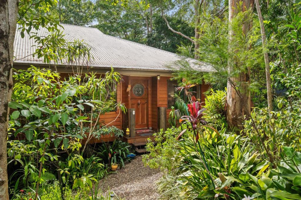 3 Bateson Rd, Mount Nebo, QLD 4520