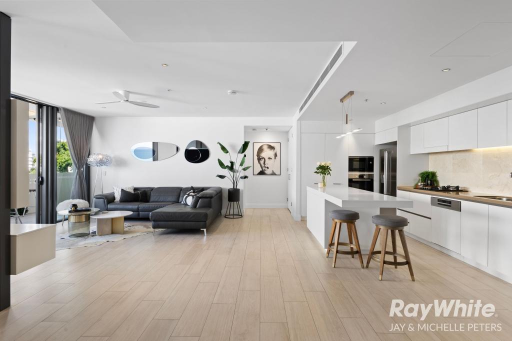 302/99 Marine Pde, Redcliffe, QLD 4020