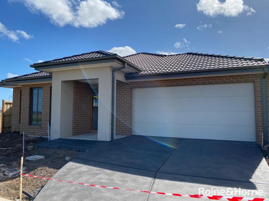 3 SHALLOW ST, MAMBOURIN, VIC 3024