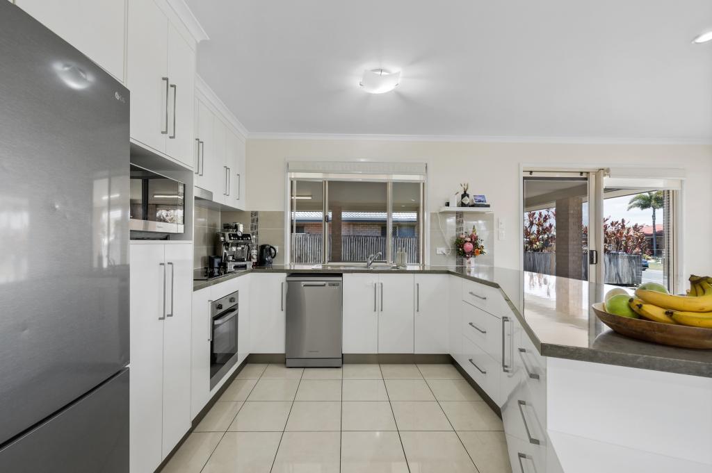 14 Caledonian Dr, Beaconsfield, QLD 4740