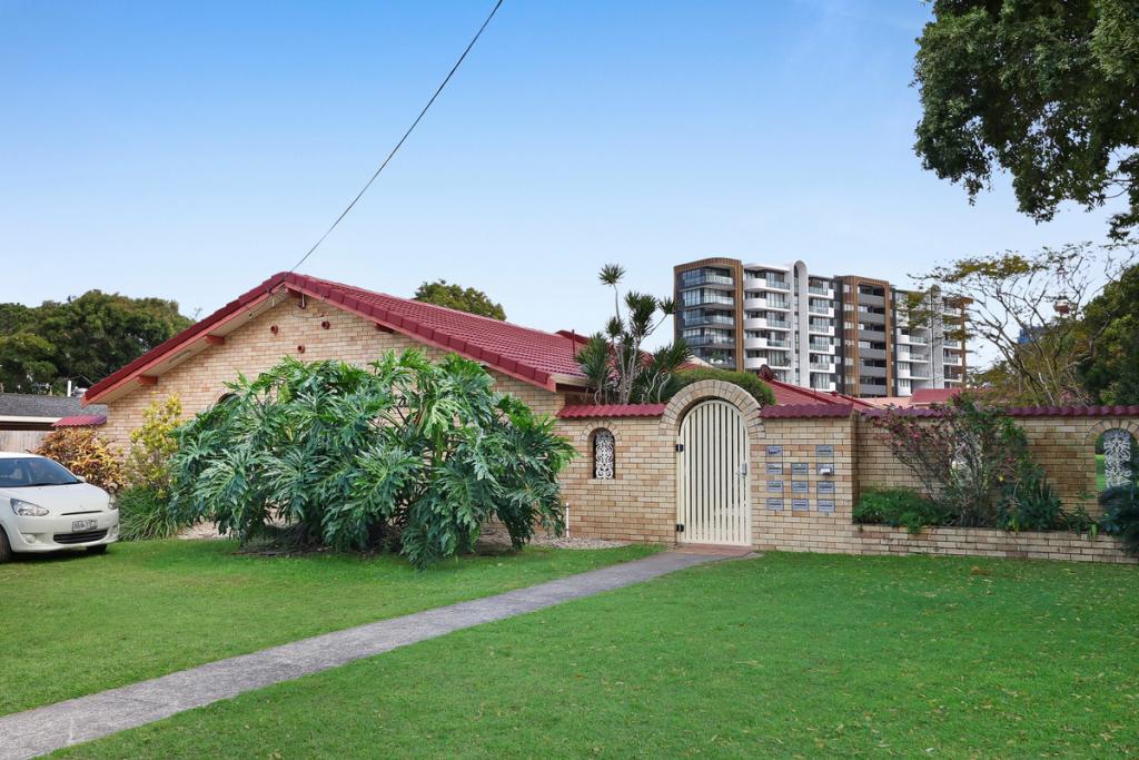 8/7-9 Nineteenth Ave, Palm Beach, QLD 4221