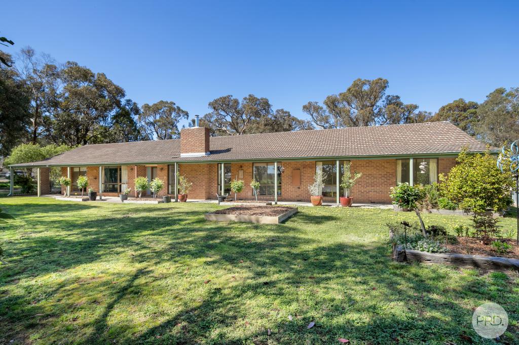 14 Heather Cl, Smythes Creek, VIC 3351