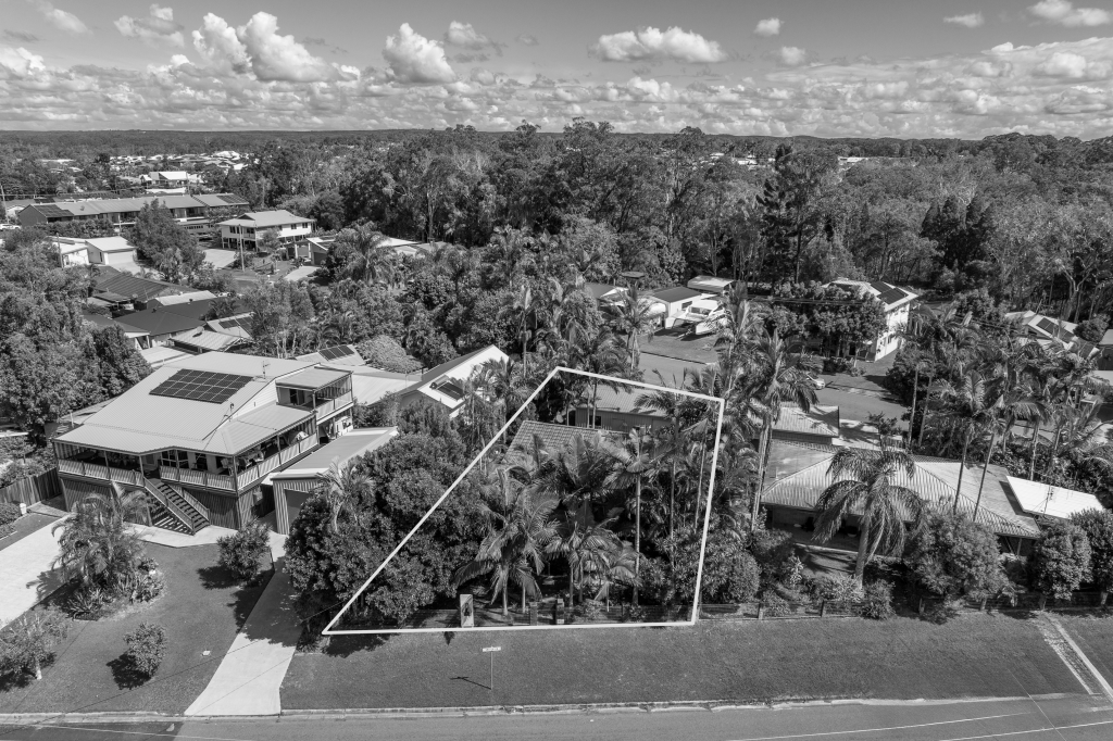 4 Sweetlip Cct, Tin Can Bay, QLD 4580