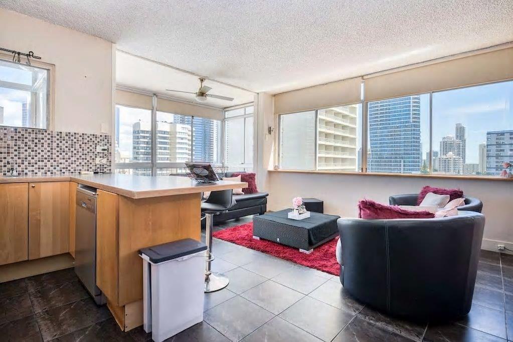 8b/34 Hanlan St, Surfers Paradise, QLD 4217