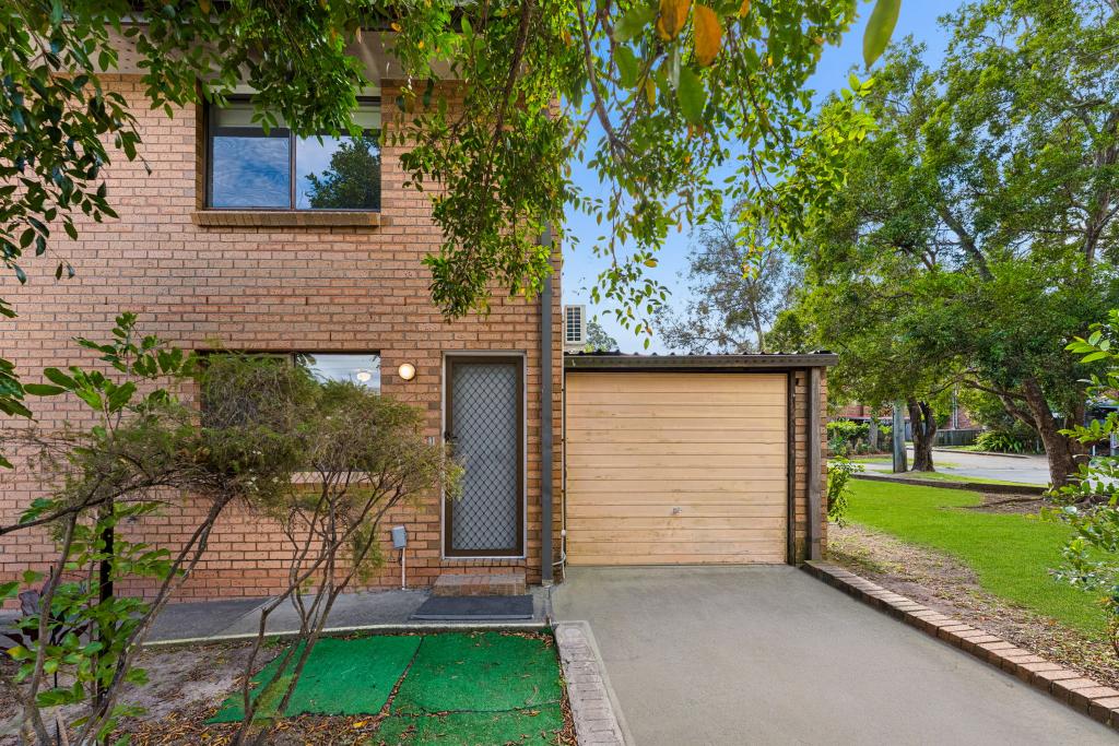 1/10 Cognac Ct, Kingston, QLD 4114