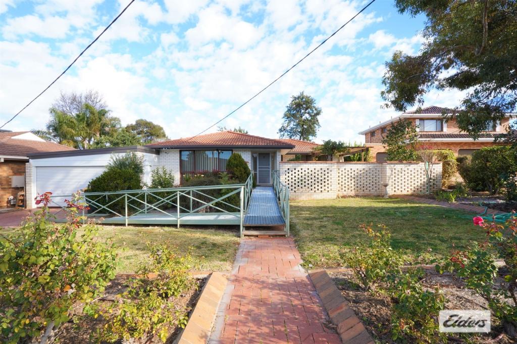 3 Jolly Pl, Griffith, NSW 2680