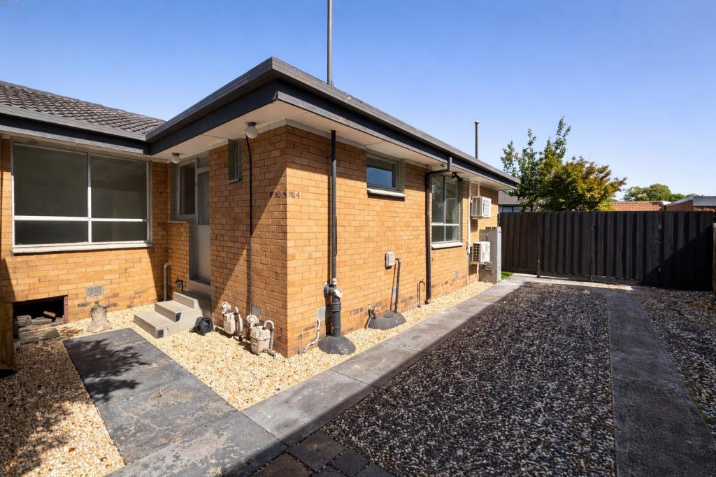 4/8 Albert St, Dandenong, VIC 3175