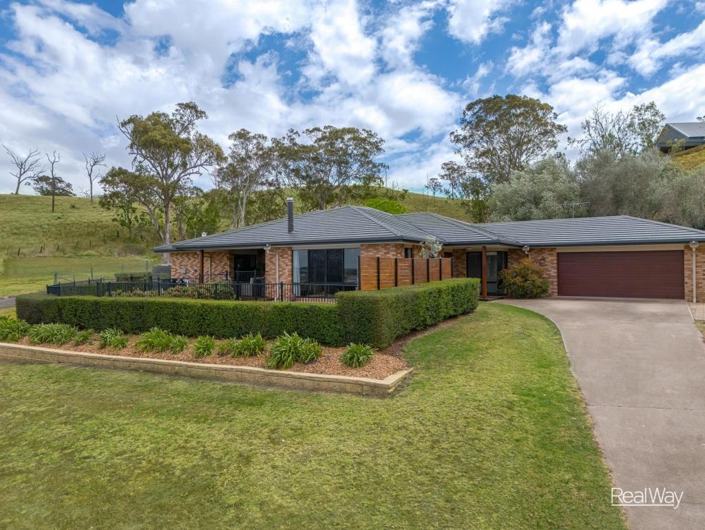 32 Manikato Dr, Hodgson Vale, QLD 4352
