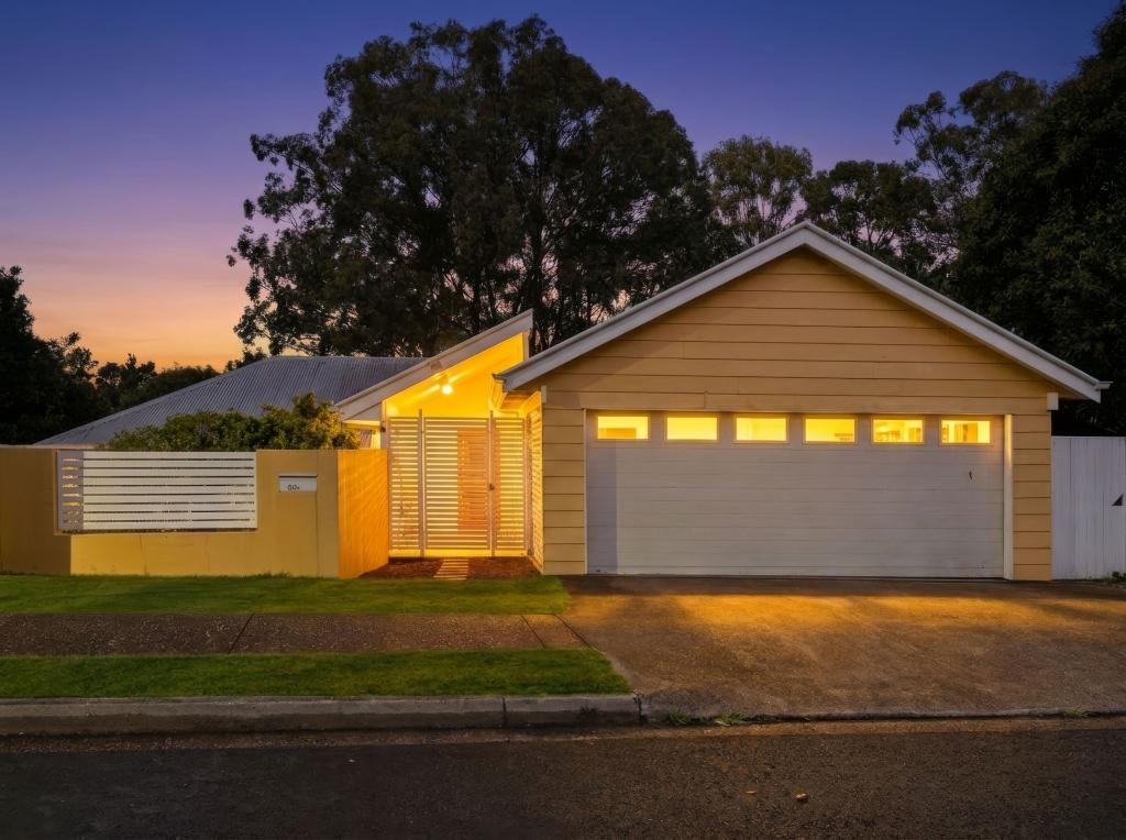 80 View Cres, Arana Hills, QLD 4054